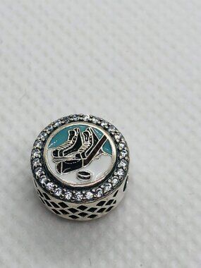 Pandora Canada Skates bead Charm  S925 Silver with box